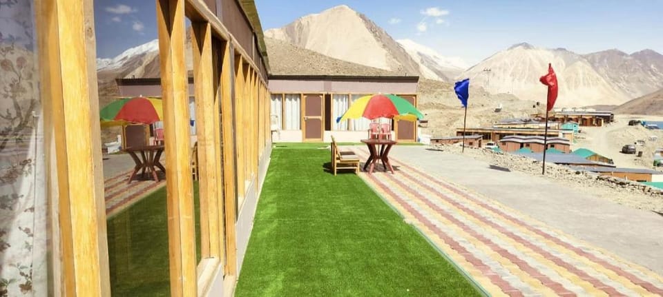 Norling Cozy Cottages Campground/ 
RV Resort in India