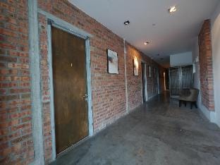 Urbanstay Ipoh -Standard (Window Room)-NO.8 Apartment in Ipoh
