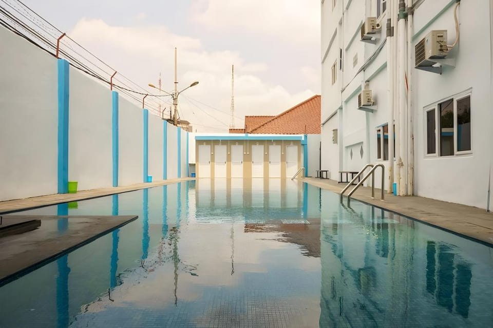RedDoorz Plus near Palembang Icon Mall 2 Hotel in Indonesia