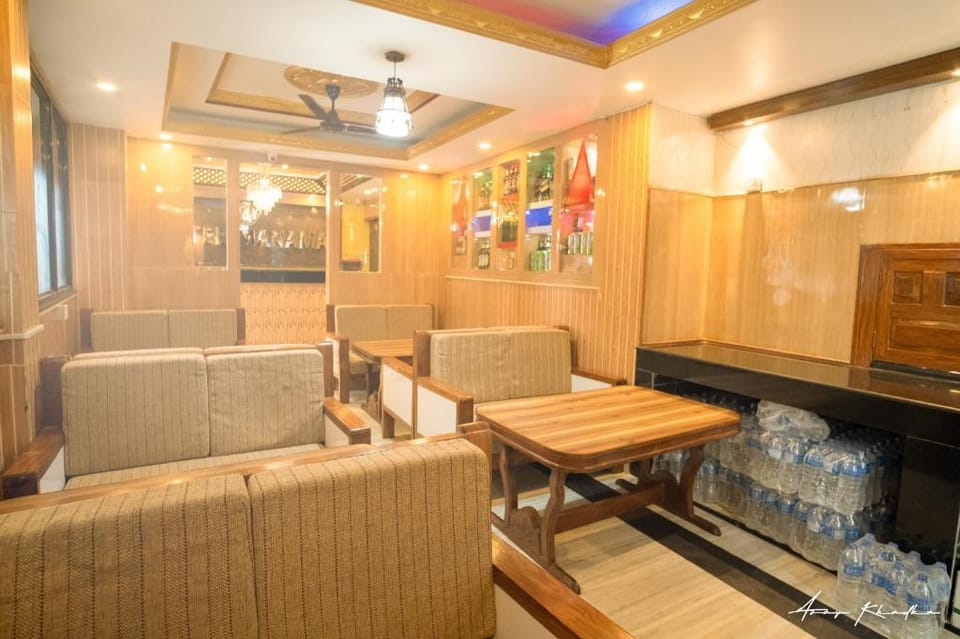 OYO 304 Hotel Manama Hotel in Kathmandu
