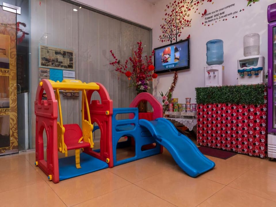 Super OYO 1114 Neo Pegasus Hotel Hotel in Johor