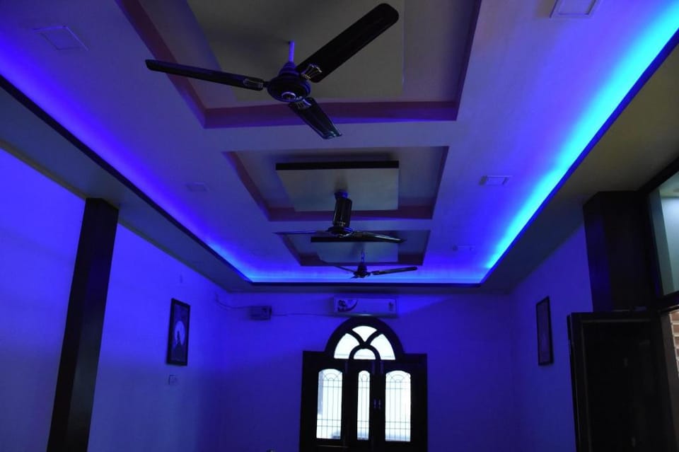 Royal Guest House Hotel in India