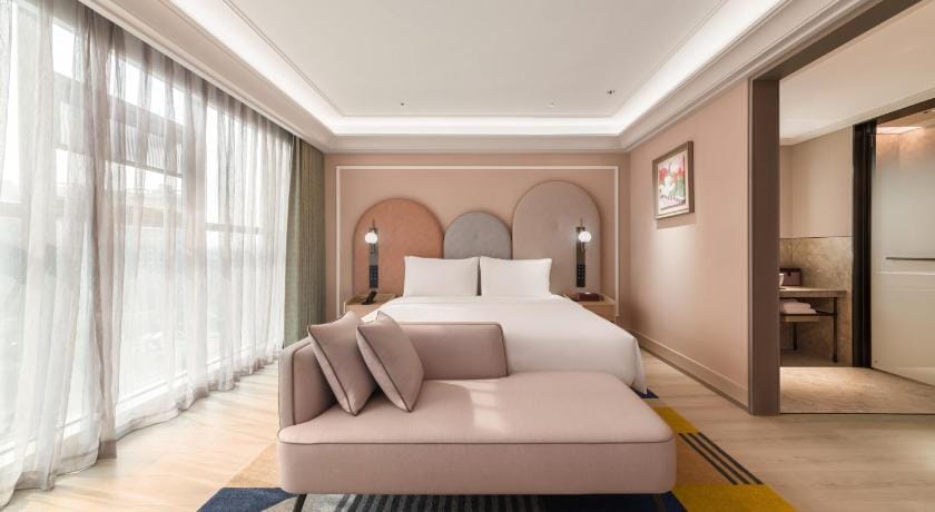 James Joyce Coffetel·Guangzhou South Railway Station Nanpu Metro Station Hotel in Guangzhou