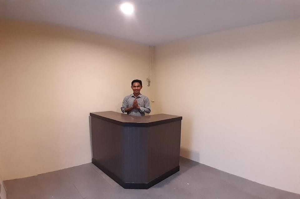 OYO 1053 Angelyn Home Stay Hotel in Indonesia