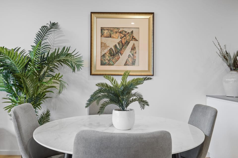 HomeHotel-Luxury and New 2 bedroom Apartment Apartment in Sydney