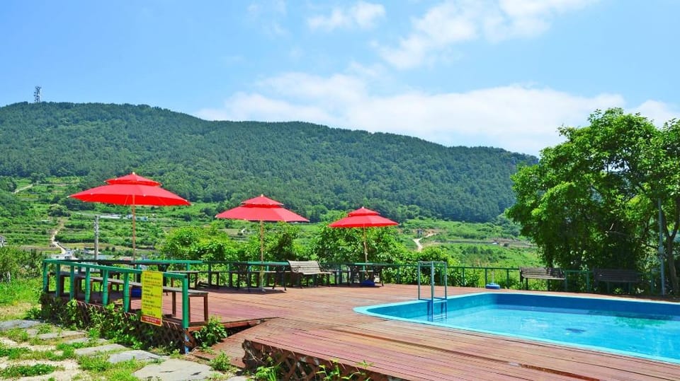 Tongyoung Macaio Pension Vacation rental in South Korea
