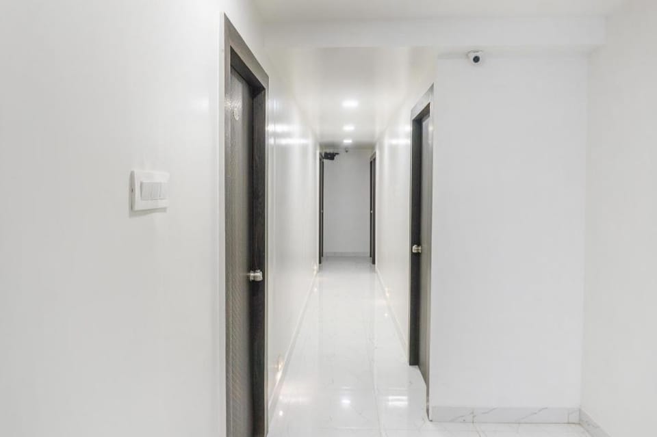 Hotel O Orchid Platinum Guest House Hotel in Pune