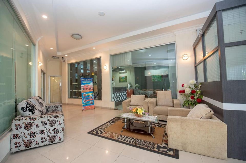 OYO 1164 Edotel Mahligai By Smkn 2 Tanjung Pinang Hotel in Riau Islands, Indonesia