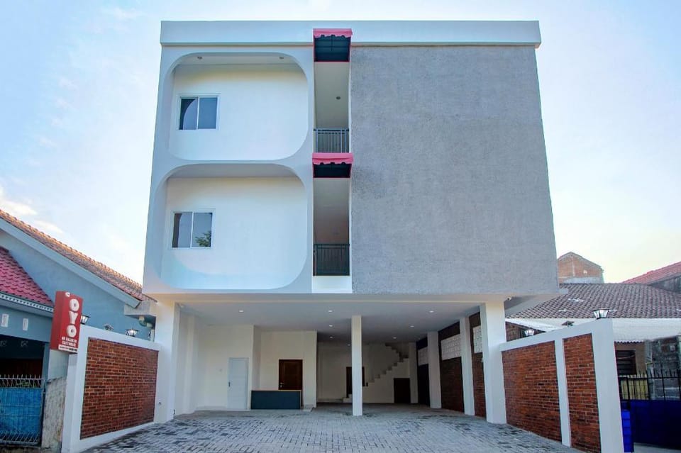 OYO 1319 88 Exclusive Residence Hotel in Special Region of Yogyakarta