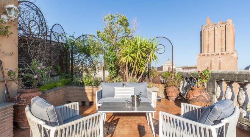 The Great View Apartment in Rome