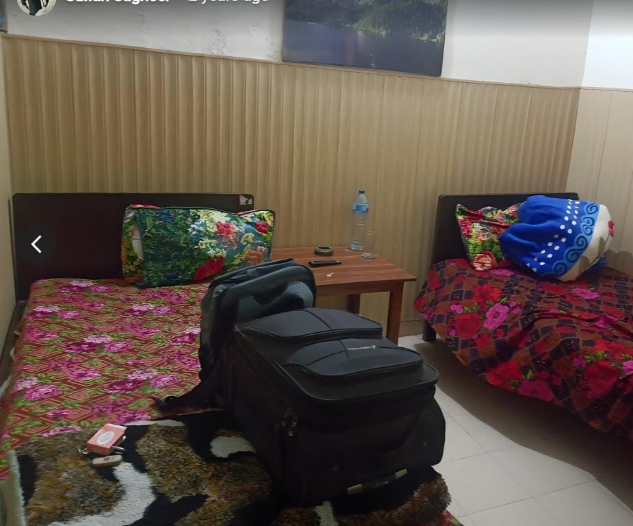 Al Sheikh Guest House Hotel in Punjab