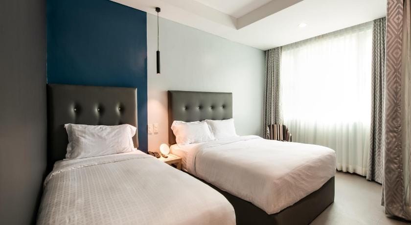 Bay Area Suites Manila Hotel in Manila City