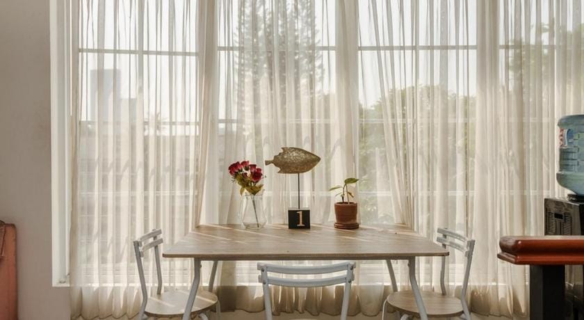 RedDoorz Syariah Plus near Pancoran 2 Bed and Breakfast in South Jakarta City