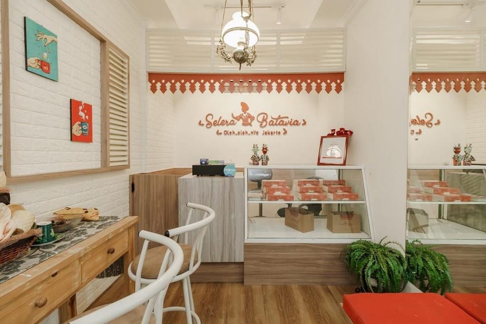 RedDoorz Syariah Plus near Pancoran 2 Bed and Breakfast in South Jakarta City