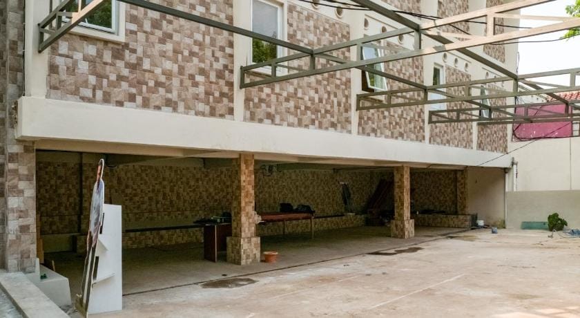 RedDoorz @ Panglima Polim 2 Bed and Breakfast in South Jakarta City