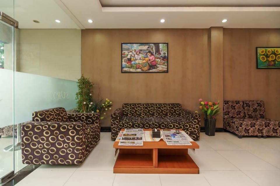 RedDoorz Plus near Sangkareang Park Hotel in West Nusa Tenggara, Indonesia