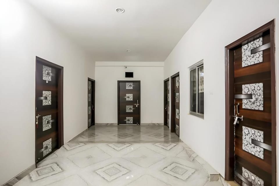 Shiv Ganga Guest House Hotel in Varanasi