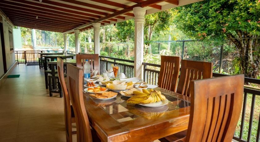 Evergreen Villa - Sinharaja Bed and Breakfast in Southern Province