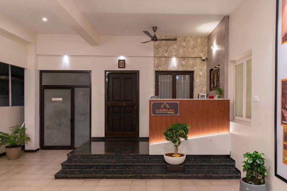 THE SURRYA MAX RESIDENCY Bed and Breakfast in Kerala