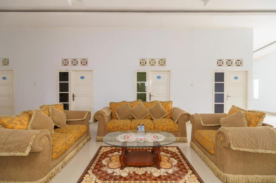 RedDoorz Syariah near Simpang Sekip Palembang Bed and Breakfast in Indonesia