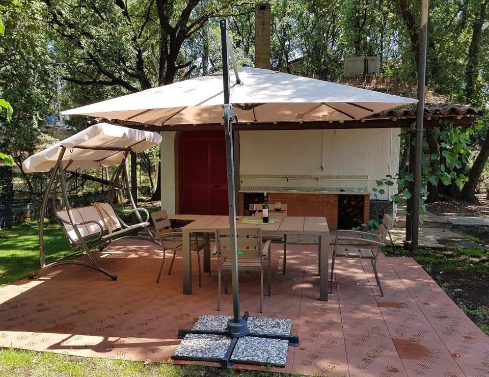 Chalet in the woods nestled in the oak forest in Monterosso Etneo Chalet in Sicily