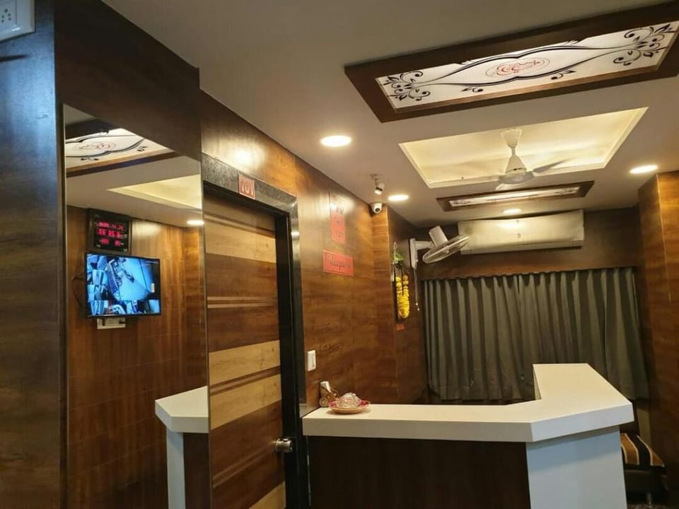 The Lake Palace Apartment in Ahmedabad