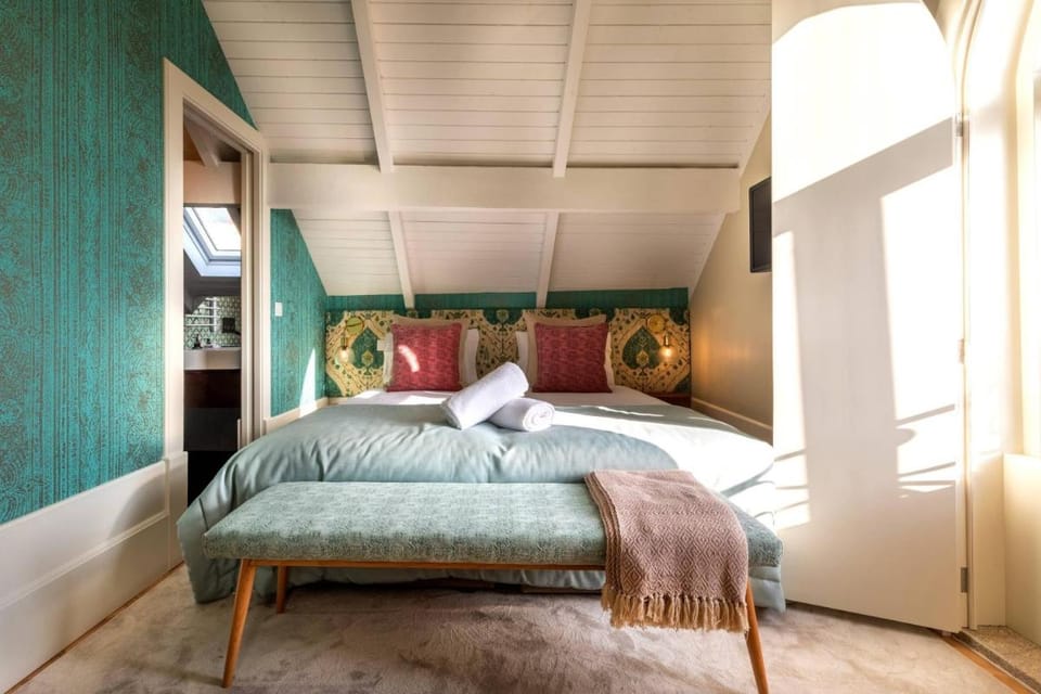 Harbour Inn Design Townhouse Bed and Breakfast in Matosinhos