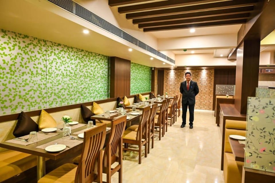 Hotel Laxmi Empire Hotel in Benaulim