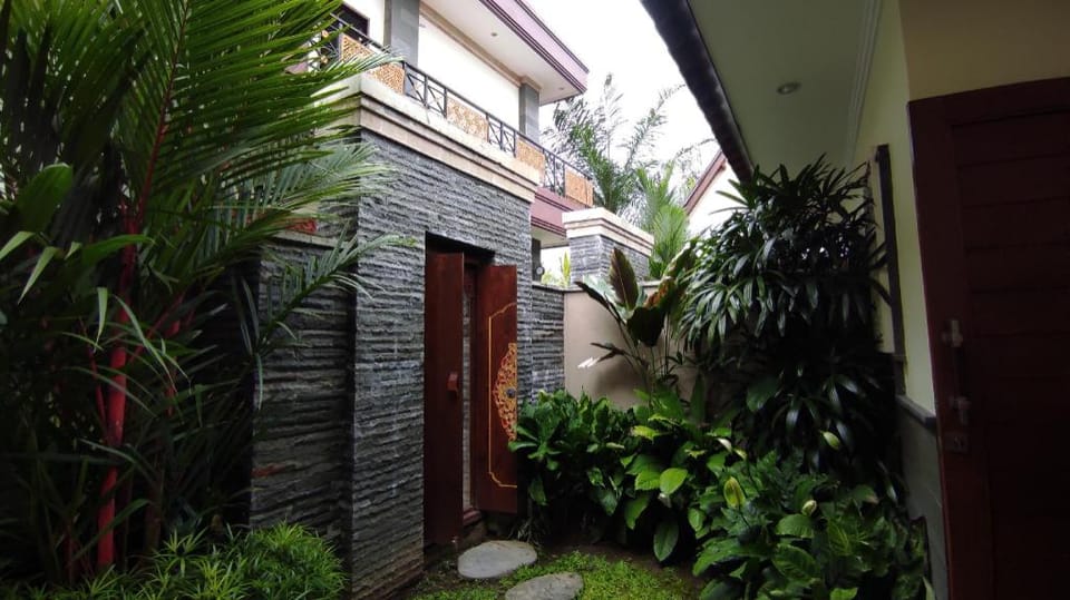 Putaclari Saba Villa Hotel in Bali