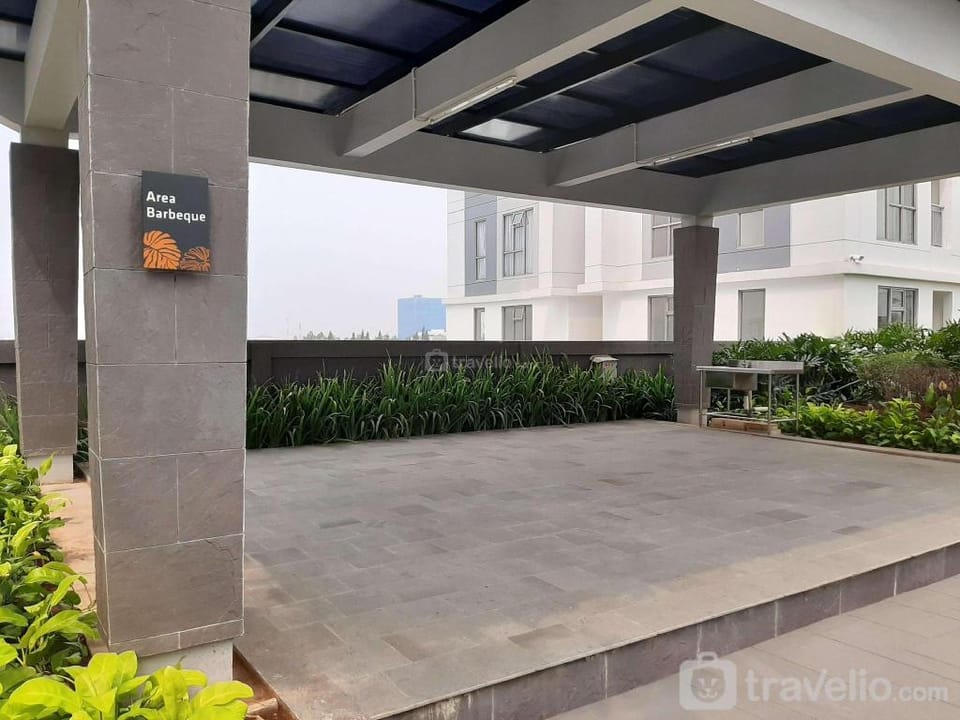 Comfortable 2BR at M-Town Residence By Travelio Apartment in West Java