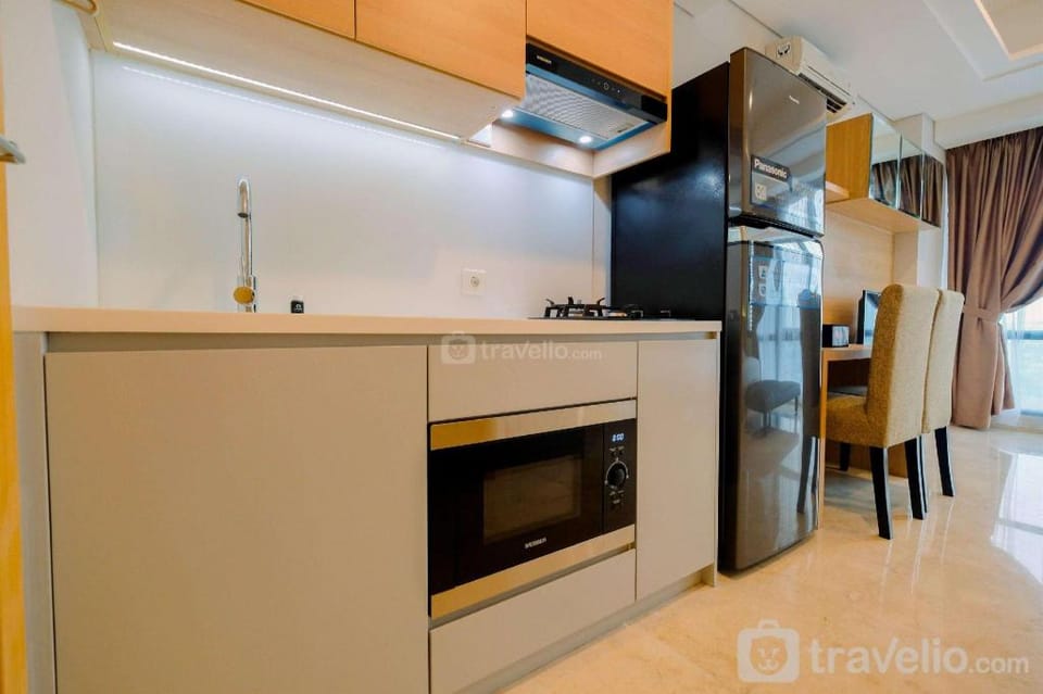 Spacious Studio at Capitol Suites By Travelio Apartment in Jakarta