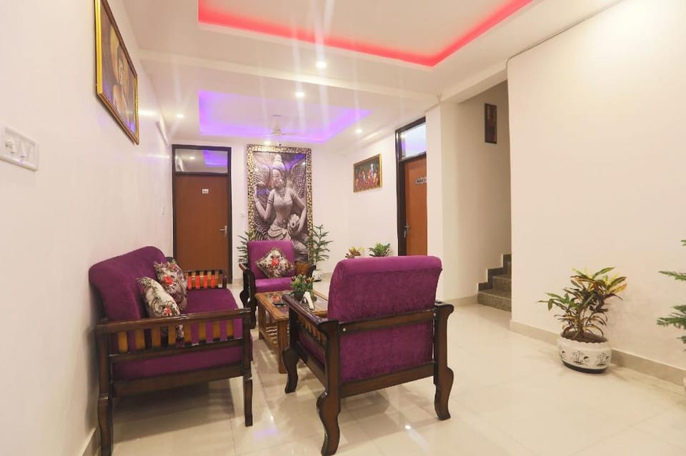 Hotel O By OYO Royal King Hotel in Delhi