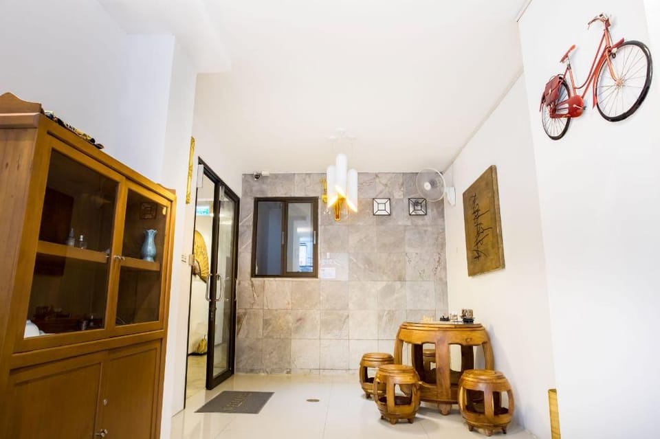 Nine Plus Loft (Guest House) Hotel in Bangkok