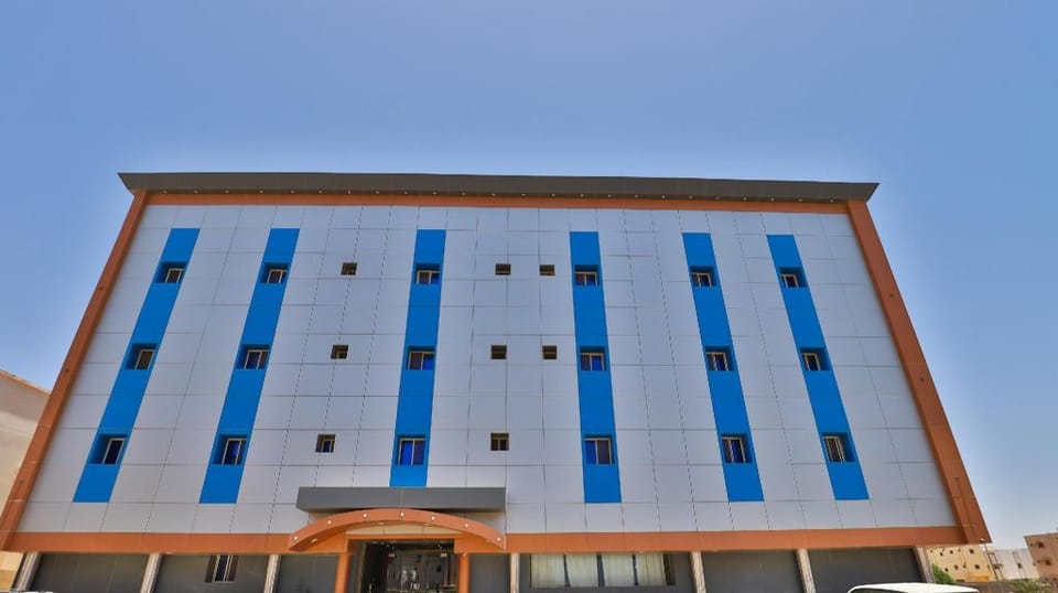 OYO 273 Star Yanbu Hotel Suites Hotel in Al Madinah Province