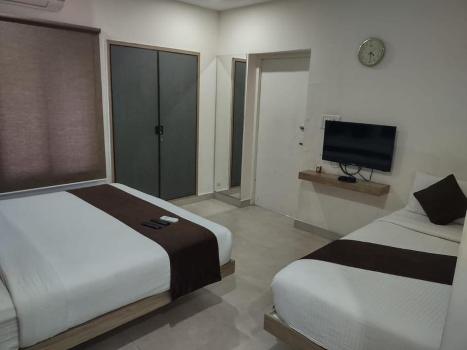 Apollostay Hotel in Chennai