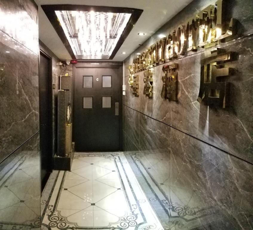 Star City Hotel Bed and Breakfast in Hong Kong