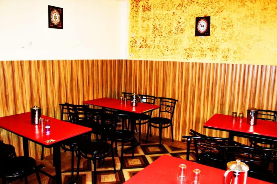 Pole Star Regency Hotel in Manali