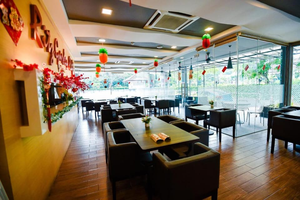 Ritz Suites Hotel in Perak