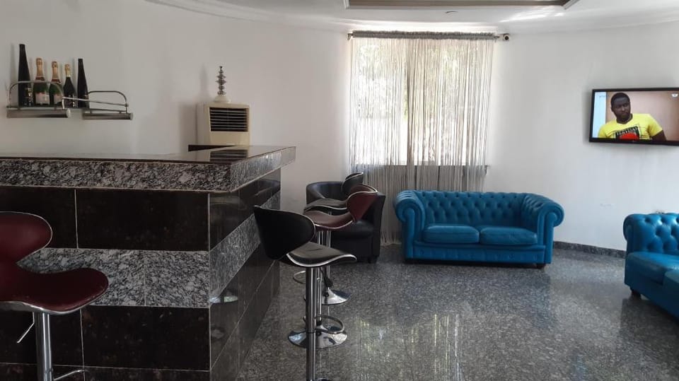 Top-Notch Suites and Apartments Hotel in Abuja