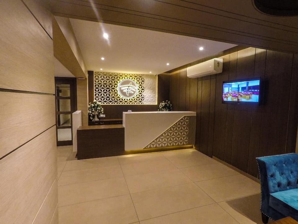 Rudra Shelter Business Hotel Hotel in Maharashtra