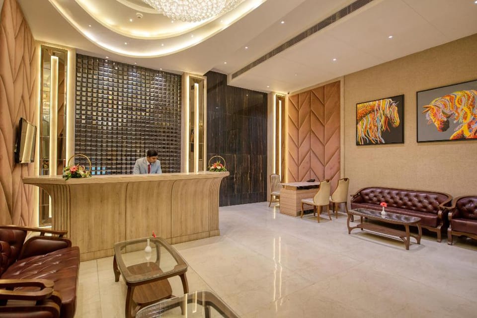 OM Clarks Inn Hotel, Raebareli Hotel in Uttar Pradesh