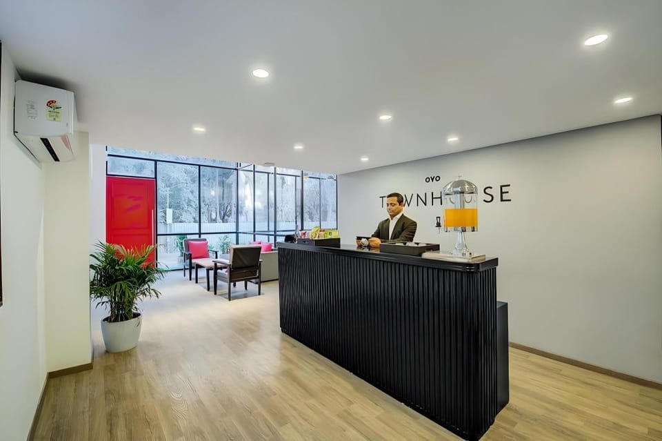Hotel Silver Key Near Arup Hospital Hotel in Pune