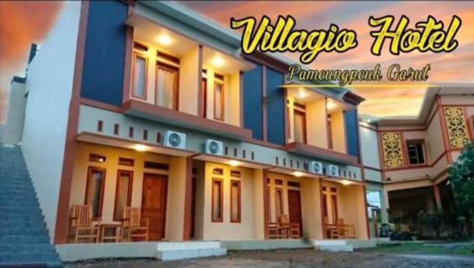 Villagio Hotel Kota Pameungpeuk Bed and Breakfast in West Java