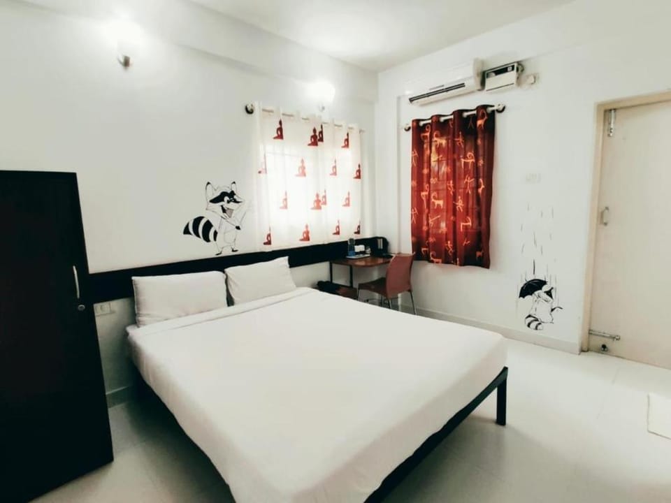 Raccoon Rooms Bed and Breakfast in Mysuru