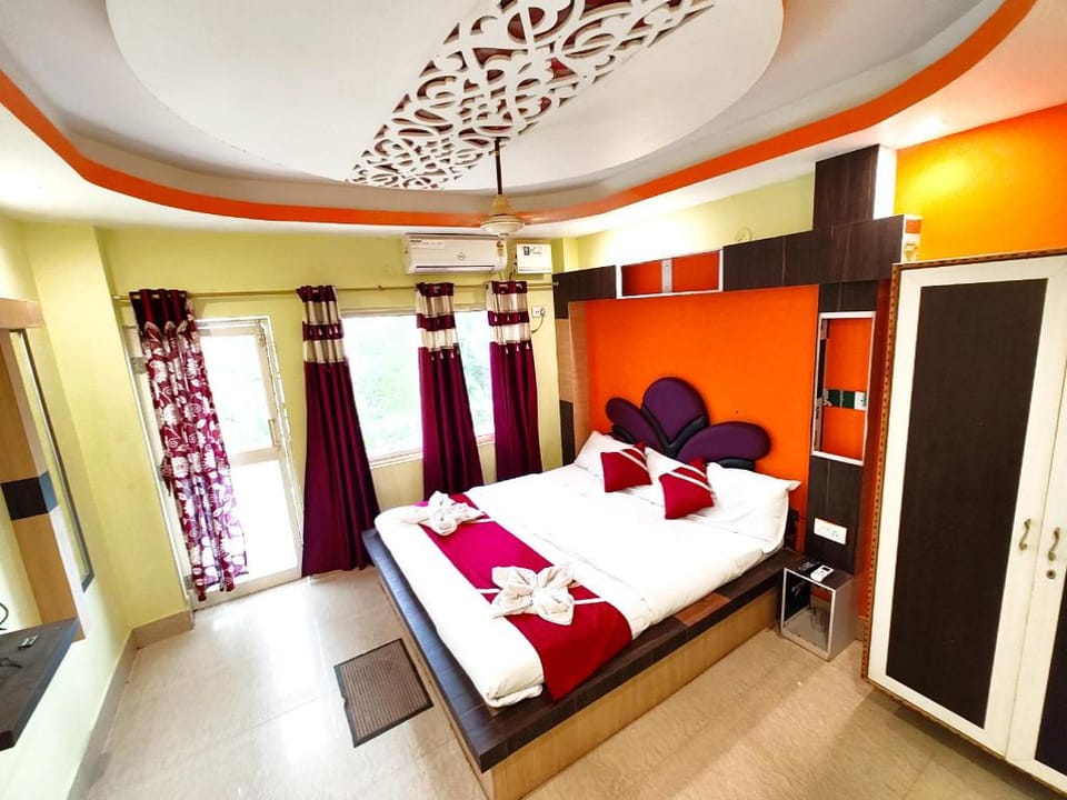 Goroomgo Shree Bhumi Near Light House Sea Beach Puri Hotel in Puri