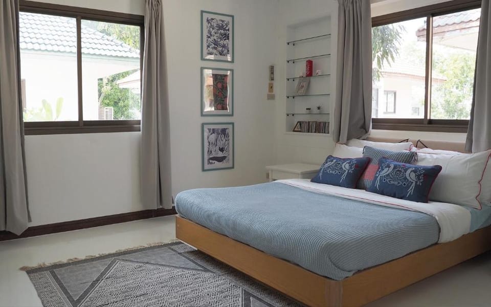 Rayong Beach House  Vacation rental in Chon Buri Changwat