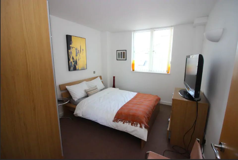2 Bedroom Penthouse Central London Apartment in City of Westminster