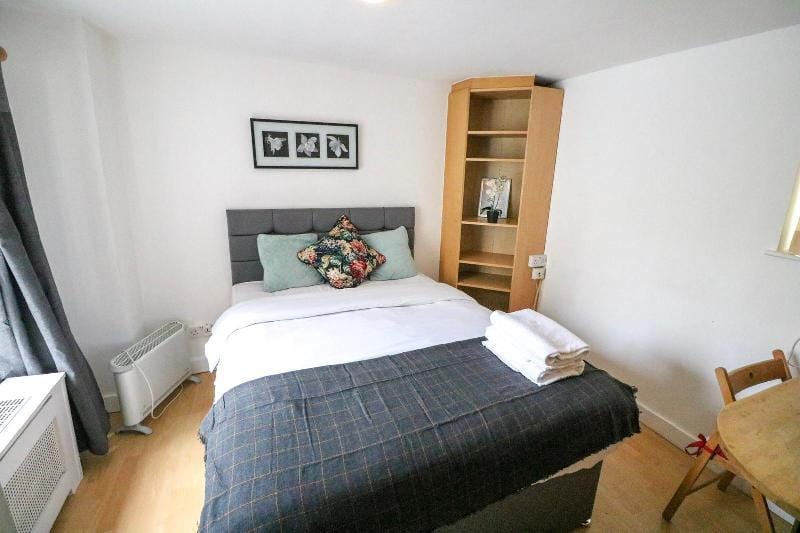 Flat 14 · ♠Double Studio Hyde Park For Couple♠ Apartment in City of Westminster