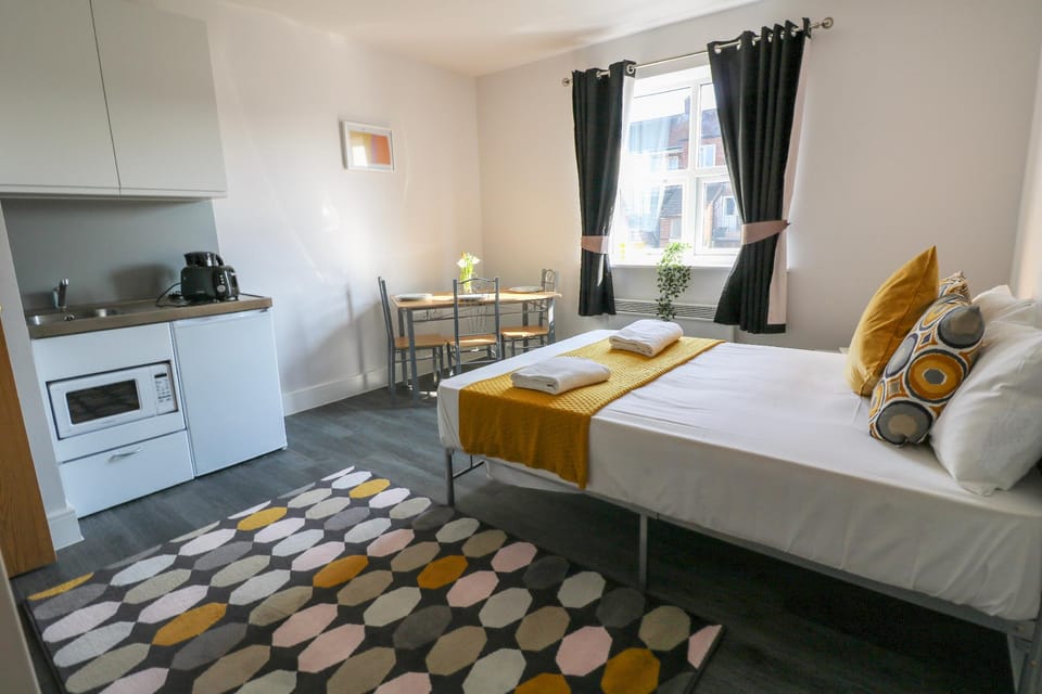 Budget studio in Kingsbury close to Wembley F6 Apartment in Edgware