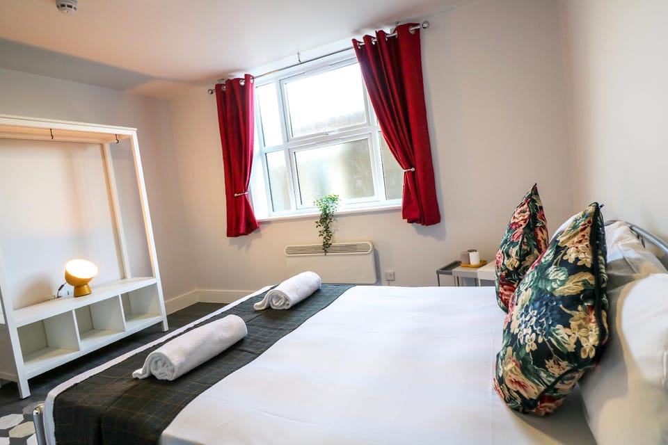 Stylish Studio Kingsbury F8 Apartment in Edgware
